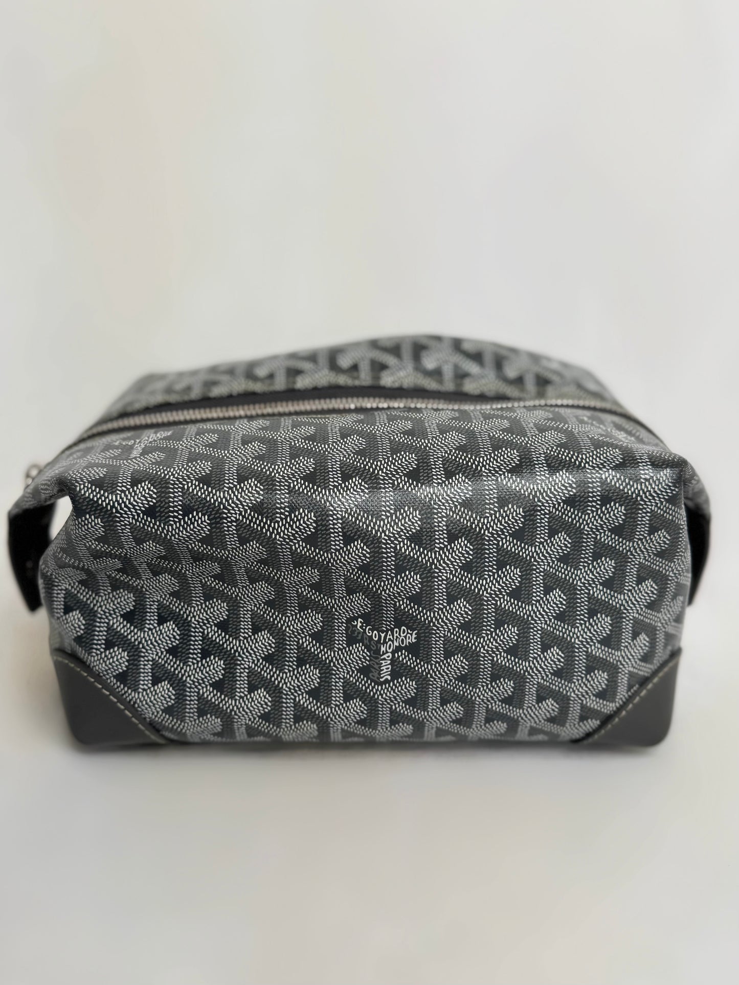 Goyard vanity case